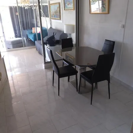 Grand T2 Vue Mer Apartment La Ciotat