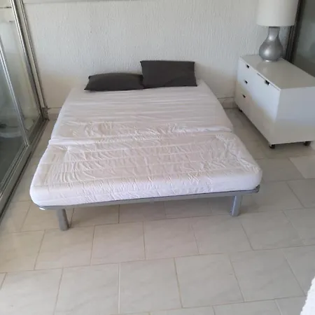 Grand T2 Vue Mer Apartment La Ciotat